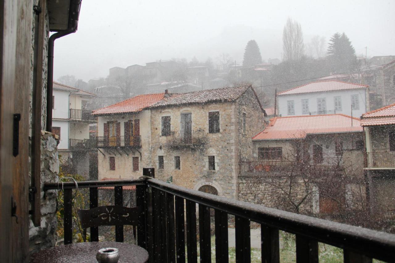 Tsarbou Guesthouse Stemnitsa Dış mekan fotoğraf