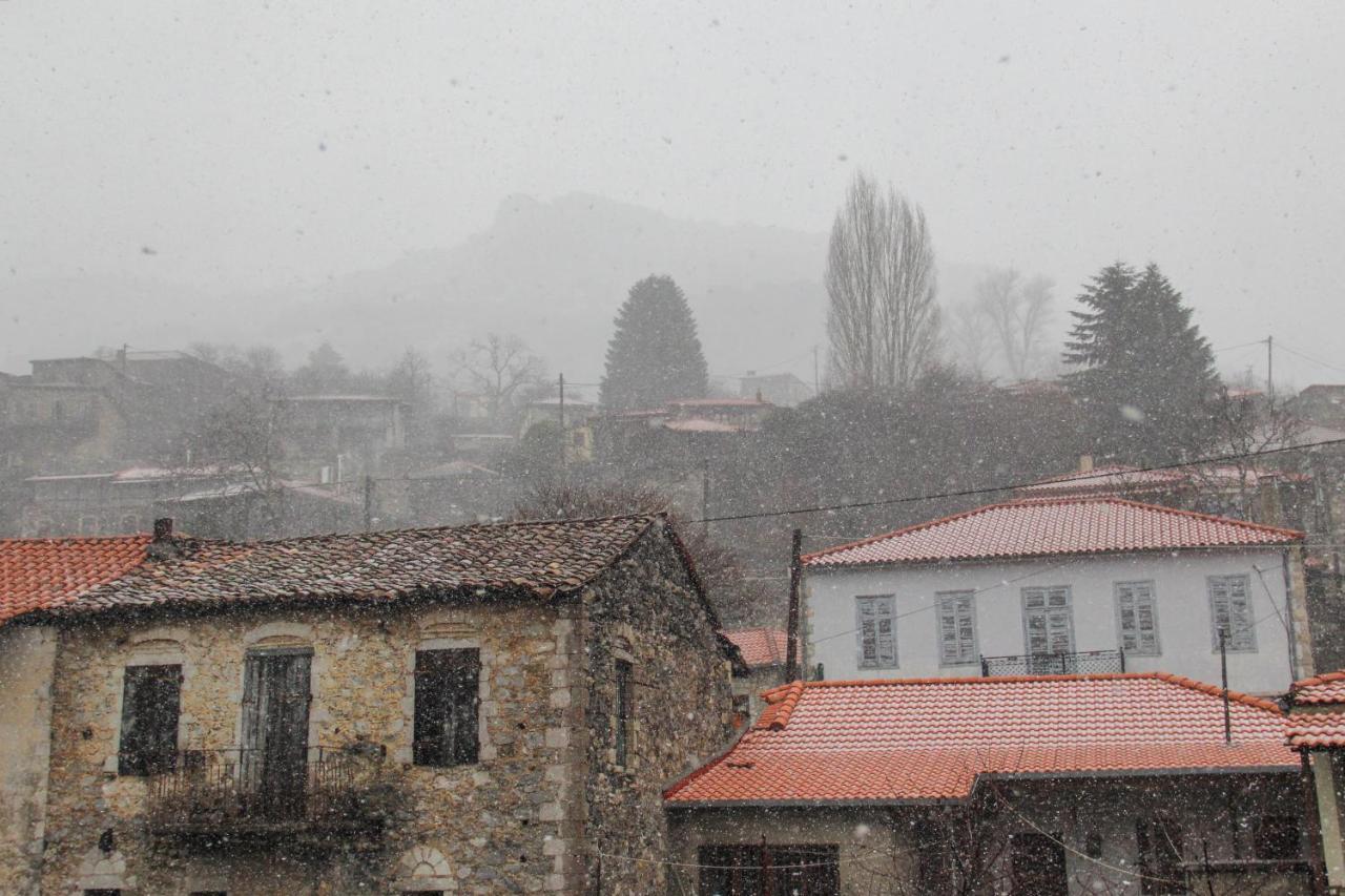 Tsarbou Guesthouse Stemnitsa Dış mekan fotoğraf