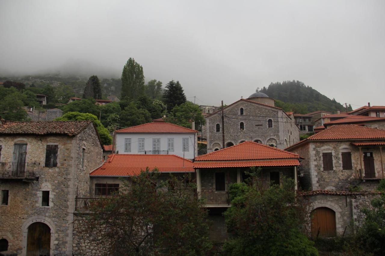 Tsarbou Guesthouse Stemnitsa Dış mekan fotoğraf