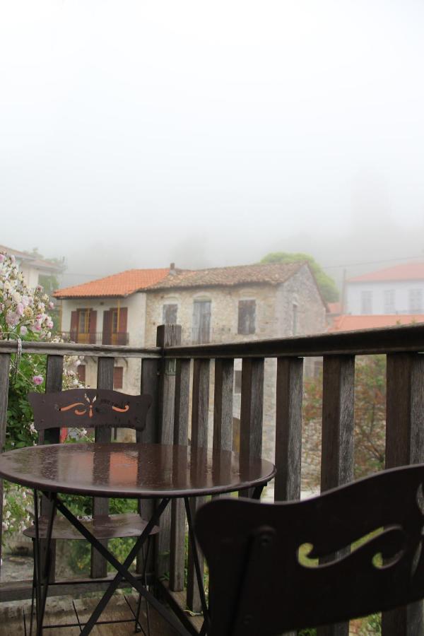 Tsarbou Guesthouse Stemnitsa Dış mekan fotoğraf